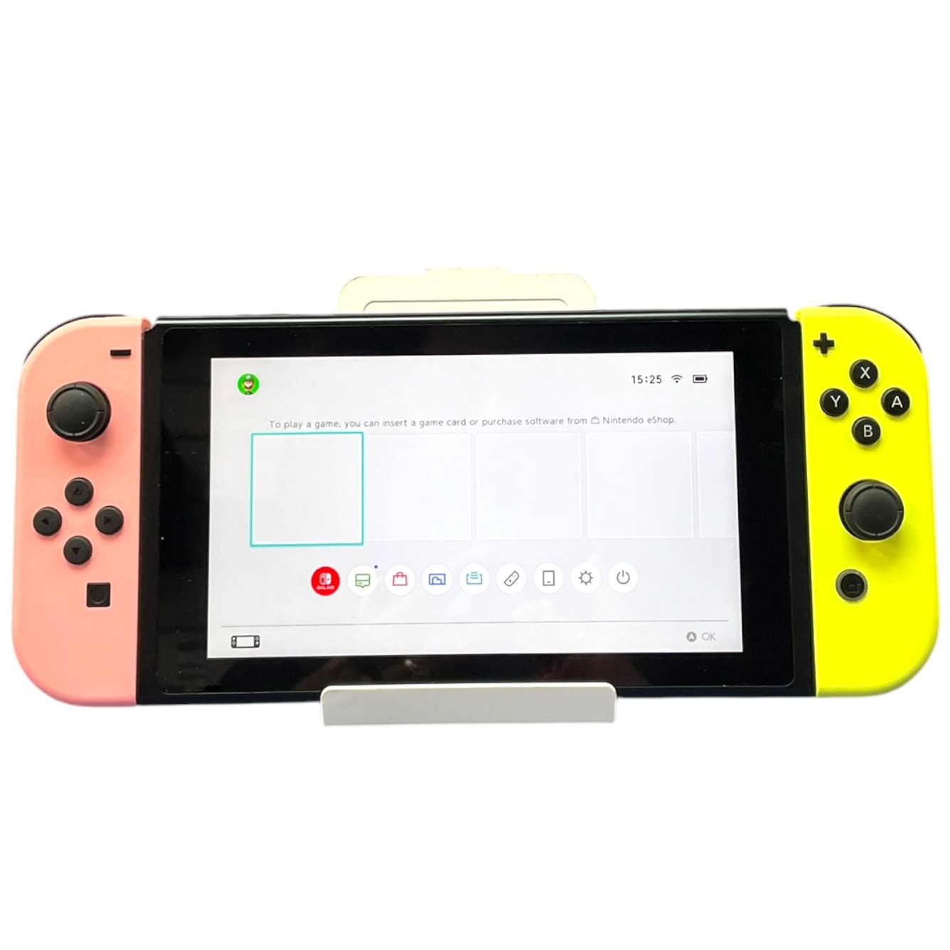 Pre-owned Nintendo Switch With Dock and MarioKart Deluxe 8 - Own4Less